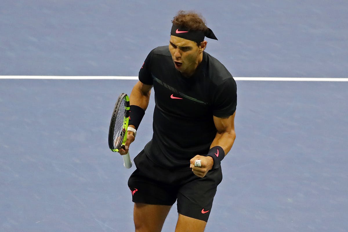 Tennis outfit man clearance